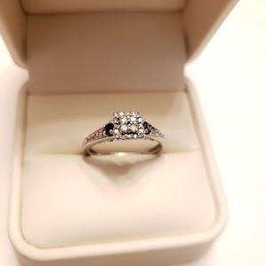*SOLD*Diamond and Sapphire Ring